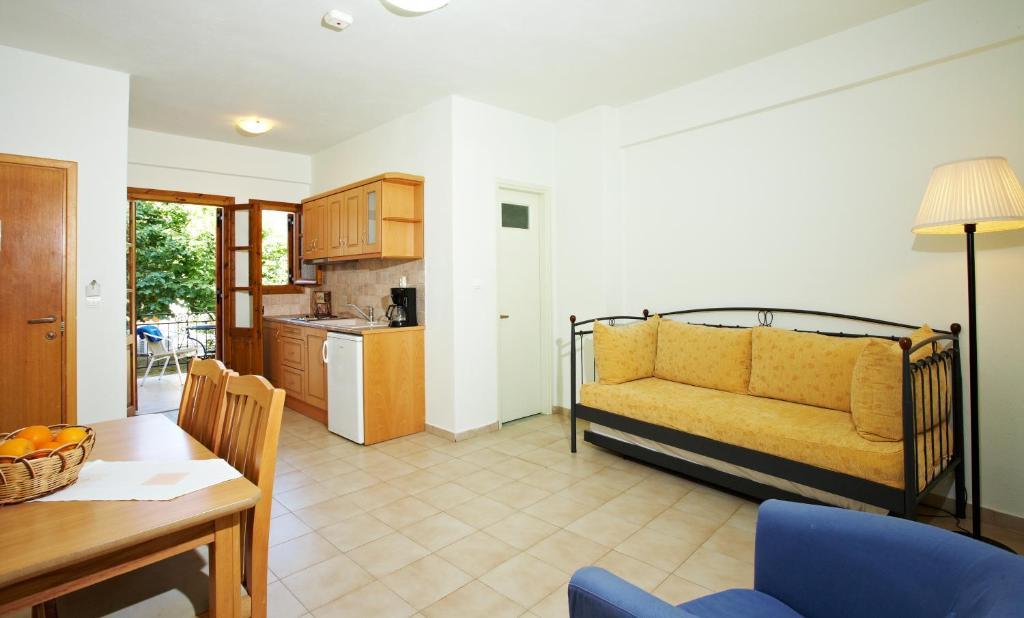 Anniska Hotel Kardamyli Room photo
